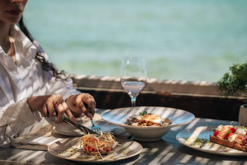 Golden Coast Resort Restaurant Content